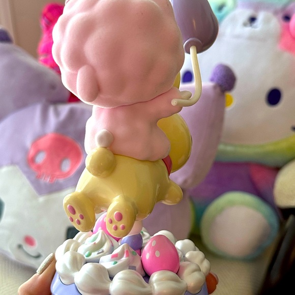 Piano figurine 8” Easter bunny - Picture 3 of 11